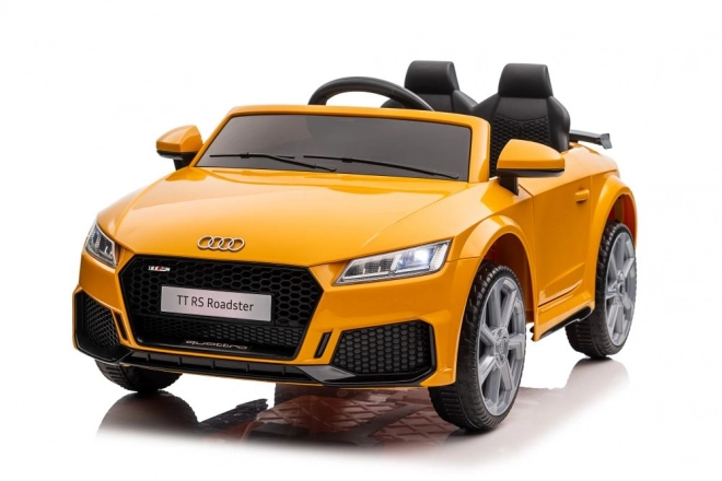 Audi TT RS elektromos jármű sárga