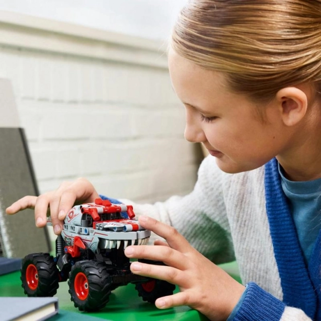 Lego Technic Monster Jam Thunderroarus játékautó