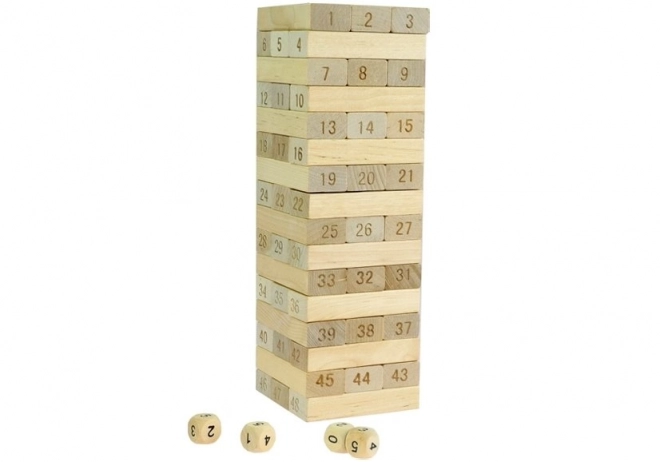 Fa ügyességi torony Jenga játékkal