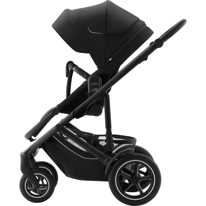 Kombinált babakocsi Smile 5Z készlet - mély mózeskosár és Baby-Safe Pro Classic autósülés - Space Black