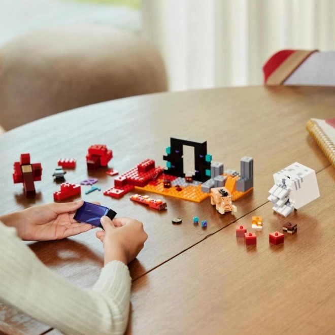 LEGO Minecraft A Nether Portálnál Zasazka