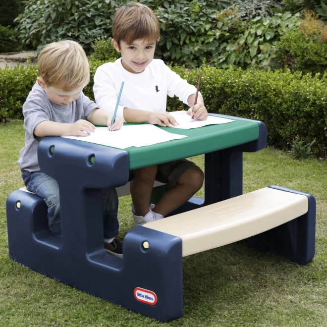 Gyermek piknikasztal kék-zöld Little Tikes kertbe