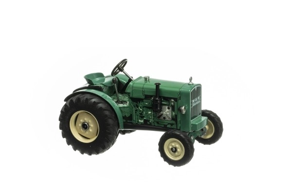 Zöld MAN traktor kulccsal 1:25 méretarányban