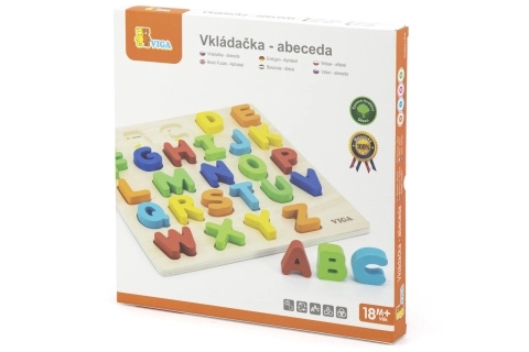 Fa betűkből álló kirakó gyerekeknek