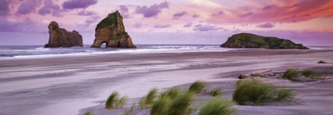 Heye panorámás kirakó Wharariki Beach