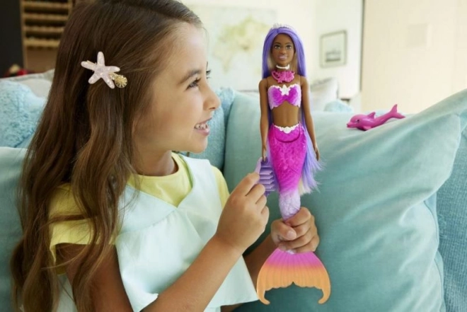 barbie brooklyn sellőlány színváltoztatással