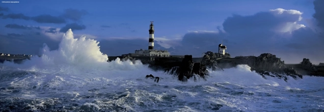 Panoráma kirakós világítótorony Le Créac'h, Bretagne