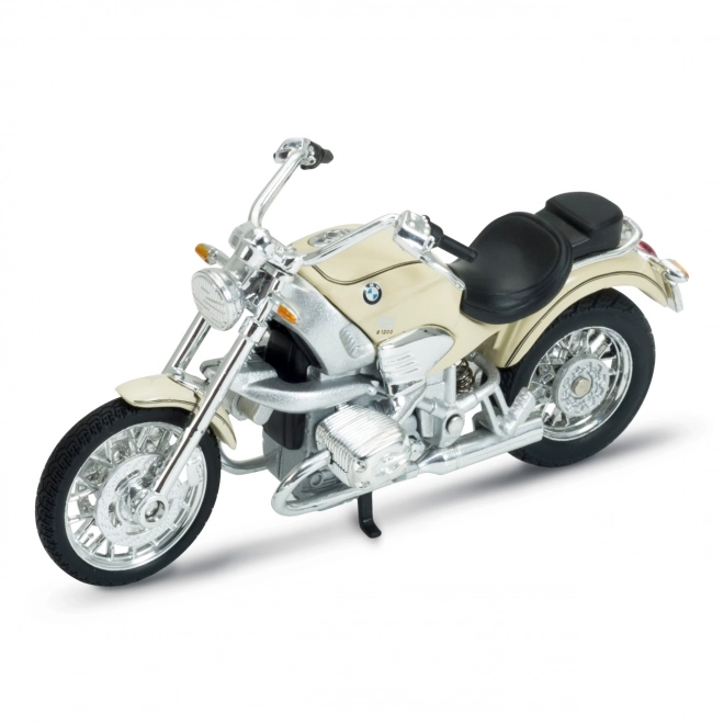 Krém színű BMW R1200C motorkerékpár modell 1:18 méretarányban