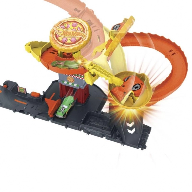 Hot Wheels City támadó kobra a pizzériánál