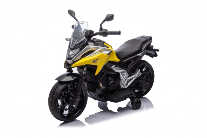 Honda NC750X motorkerékpár sárga