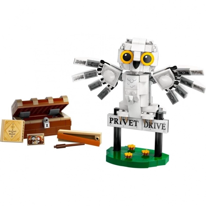 Lego Harry Potter Hedvige látogatása a Privet Drive 4-en