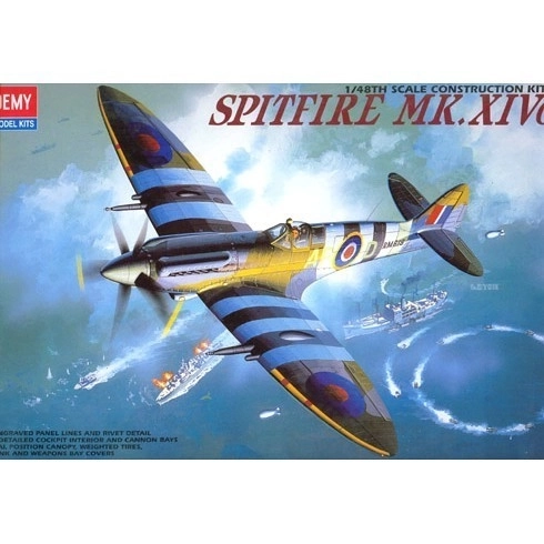 Supermarine Spitfire Mk. XIV-C 1:48 repülőgép makett