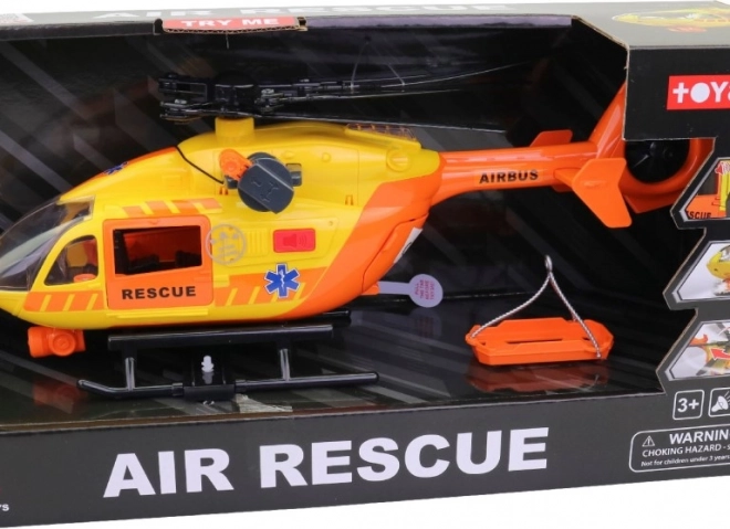 Mentő helikopter fénnyel és hanggal, működő csörlővel és rotorral