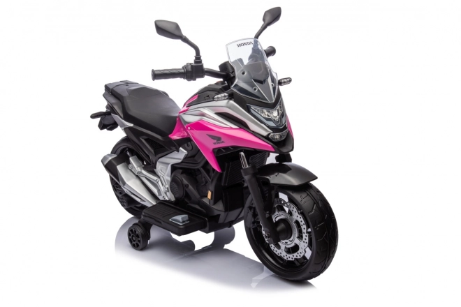 Honda NC750X rózsaszín motorkerékpár