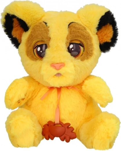 Puha, ölelni való oroszlánkölyök