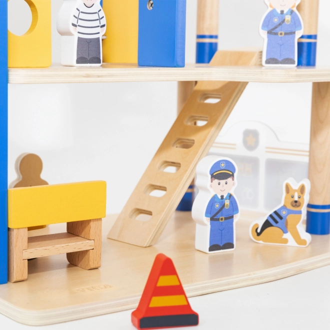 Fa rendőrállomás VIGA rádióautóval, 3 szinten, 14 elemmel