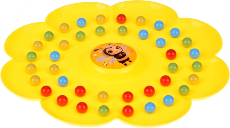 Finommotorika és összpontosítás egy játékban