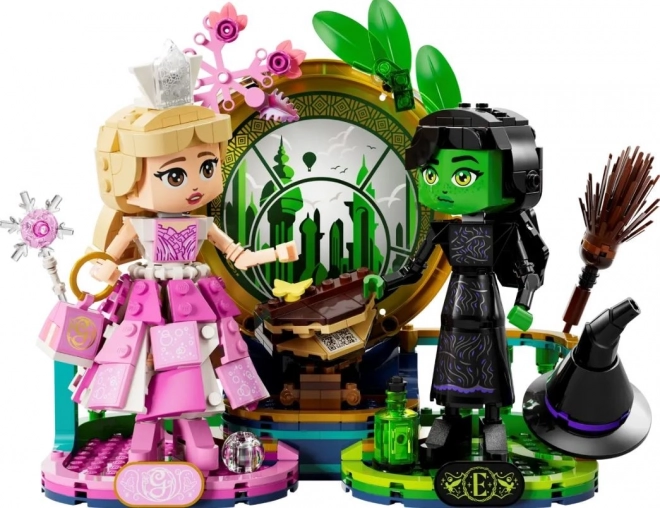 Elphaba és Glinda LEGO figurák