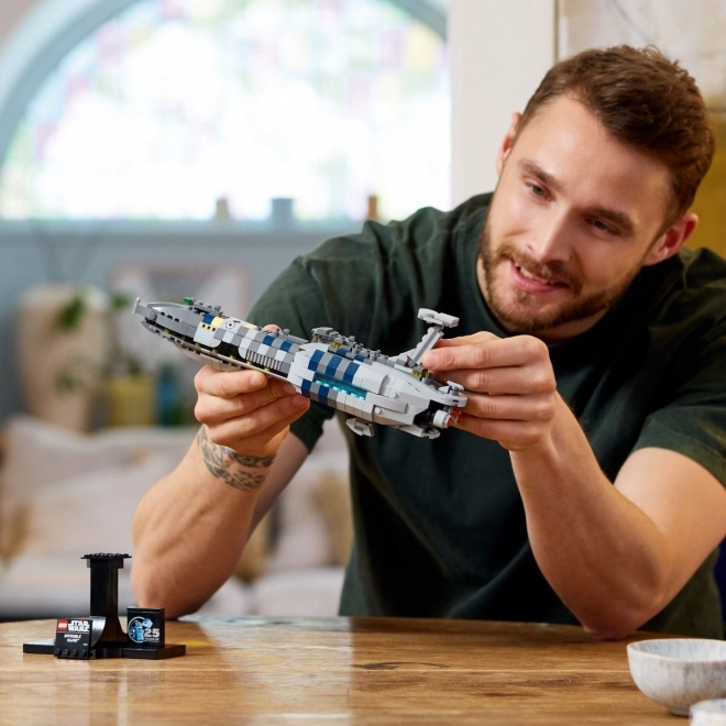 LEGO Star Wars Láthatatlan Kéz építőkészlet