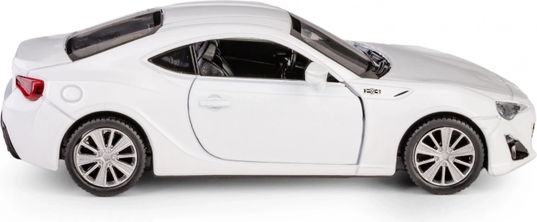 Pull-back hajtás a szórakoztató guruláshoz