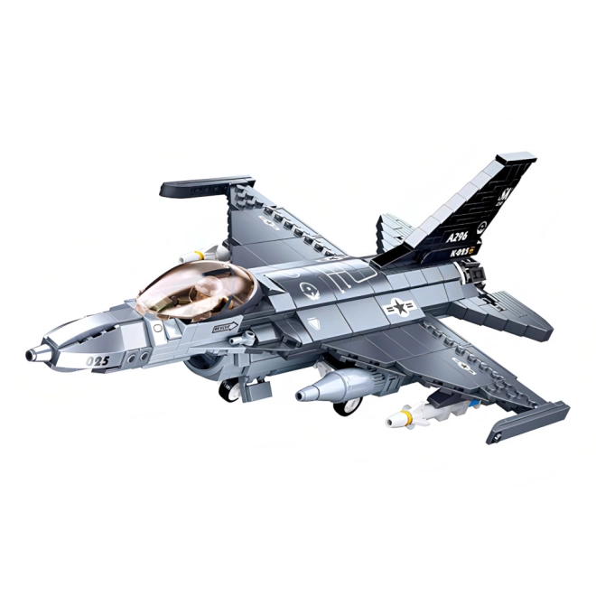 Realista F–16 vadászgép modell részletes fegyverzettel
