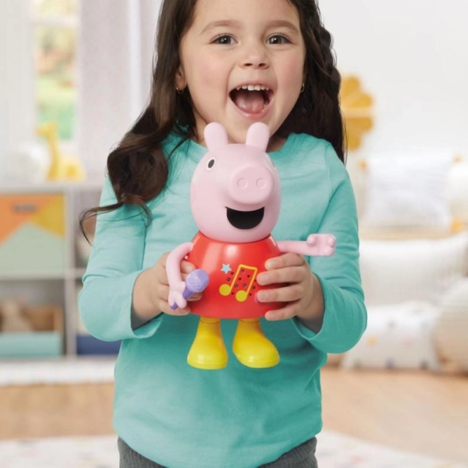 Peppa malac beszélő és éneklő Hasbro-tól