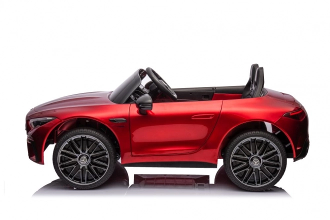 Mercedes AMG SL63 pirosra festett akkumulátoros autó