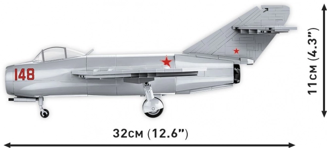 Mig-15 szovjet sugárhajtású vadászgép modell