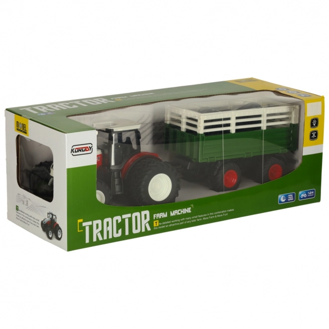 RC traktor pótkocsival