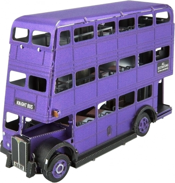 Ikonikus háromszintes Knight Bus