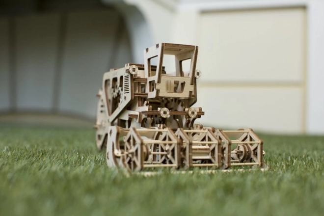 Ugears 3D puzzle - Kombájn 154 darab