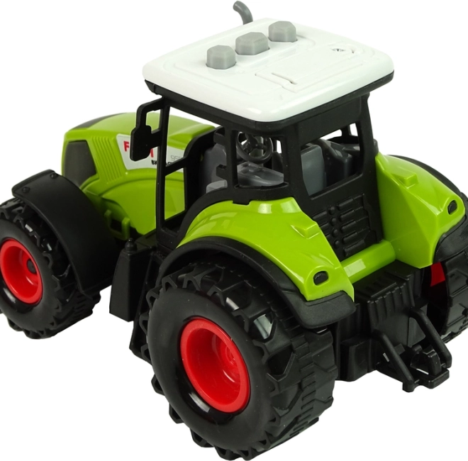 Három traktor, háromszor annyi móka