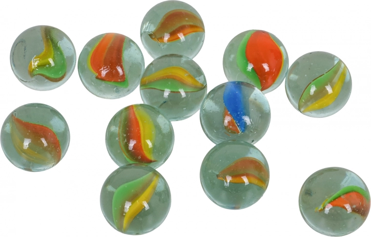 Gazdag tartozékkészlet, 12 golyóval