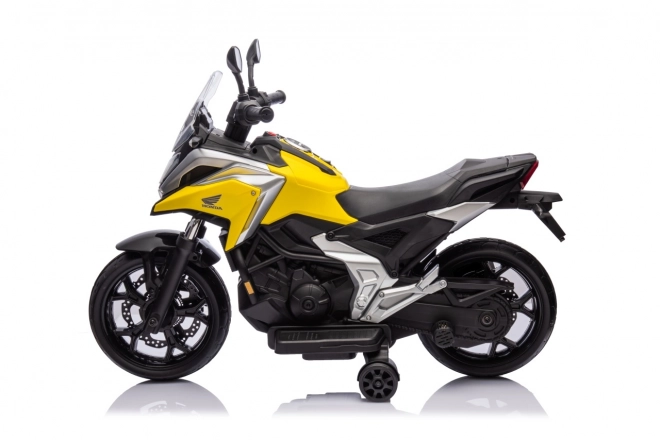 Honda NC750X motorkerékpár sárga