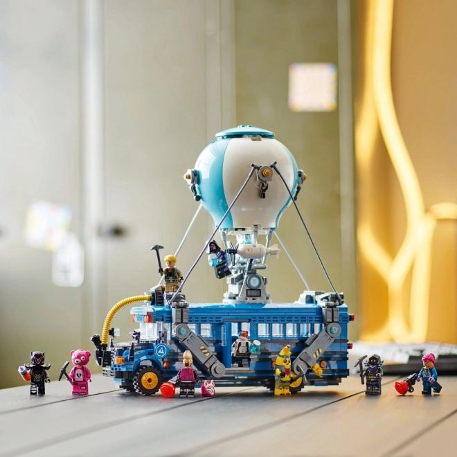 Lego Fortnite csatabusz készlet
