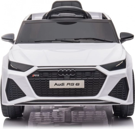 Valósághű részletek