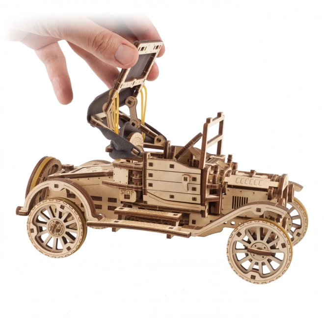 Történelmi mechanikus autó modell UGears