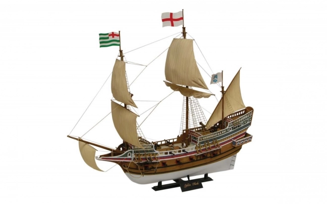 Golden Hind műanyag makett hajó