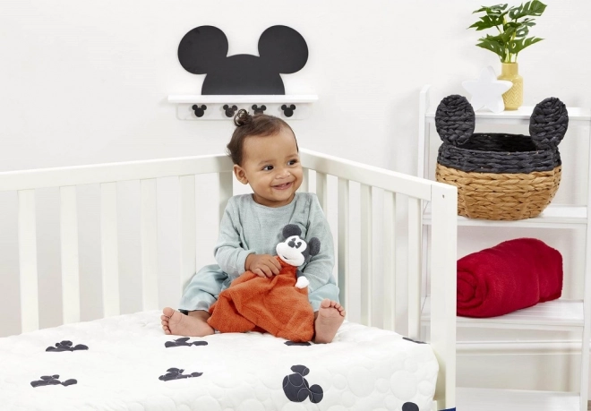 Pihe-puha Mickey Mouse plüss szundikendő 30 cm