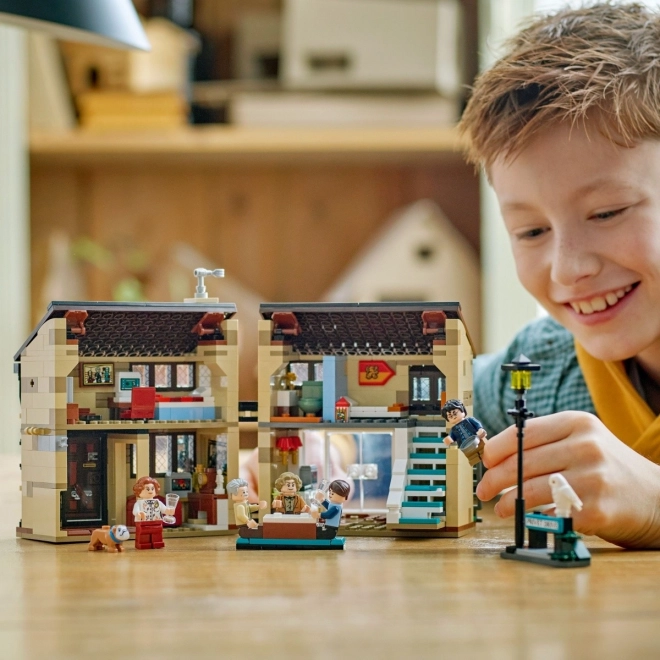 LEGO Harry Potter Privet Drive: Marge néni látogatása