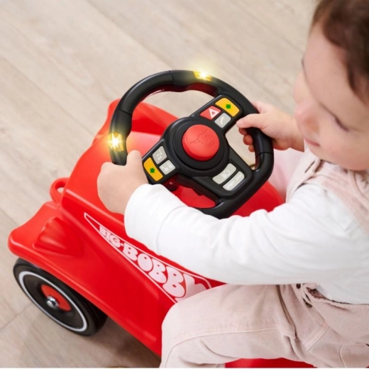 Egyszerű felszerelés minden 2010 utáni BOBBY CAR-ra