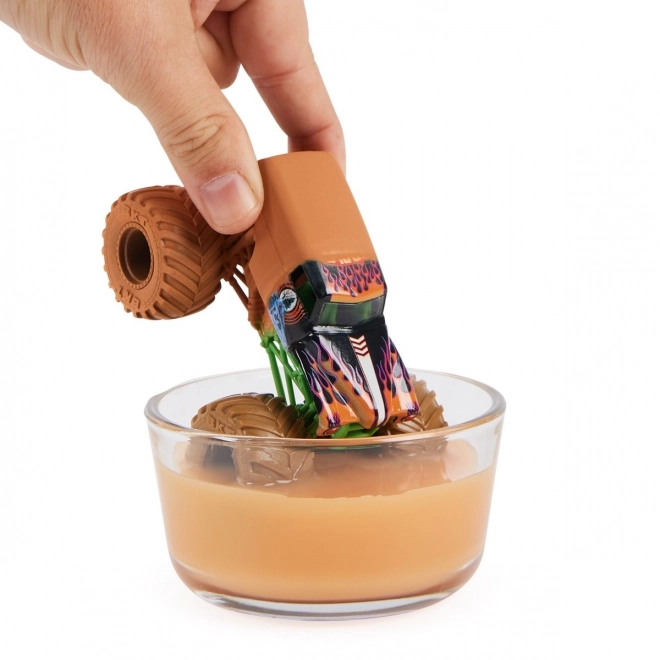Jármű 1:64 Monster Mudders M01 mix