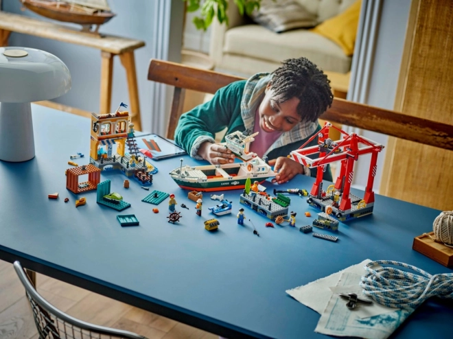 8 minifigura és rengeteg kiegészítő