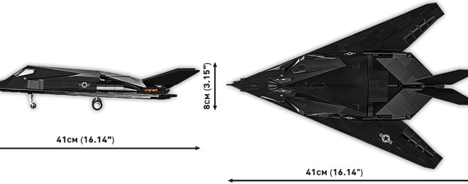 Model F-117 Nighthawk 795 darabból