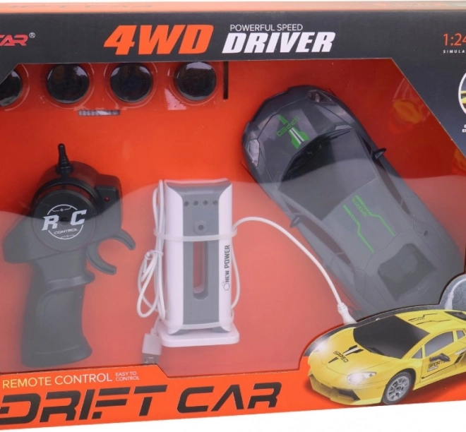 Elektromos autó cserélhető kerekekkel és drift funkcióval