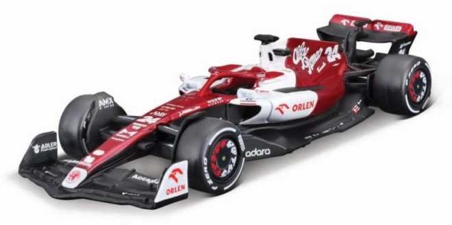 F1 versenyautó modell 1:43 méretarányban