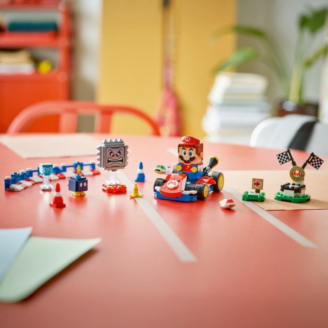 LEGO Super Mario Mario Kart - Interaktív figura és Standard Kart