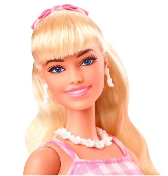 Film Barbie baba Margot Robbie rózsaszín ruhában