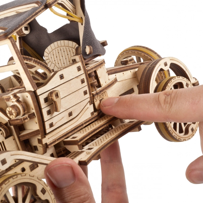 Történelmi mechanikus autó modell UGears