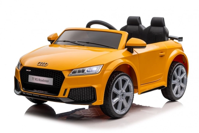 Audi TT RS elektromos jármű sárga